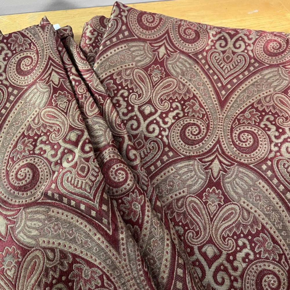 Allen + Roth Vtg Style Red Gold Paisley Lined Curtain Panels 48x82 Set of 2 - Picture 3 of 6